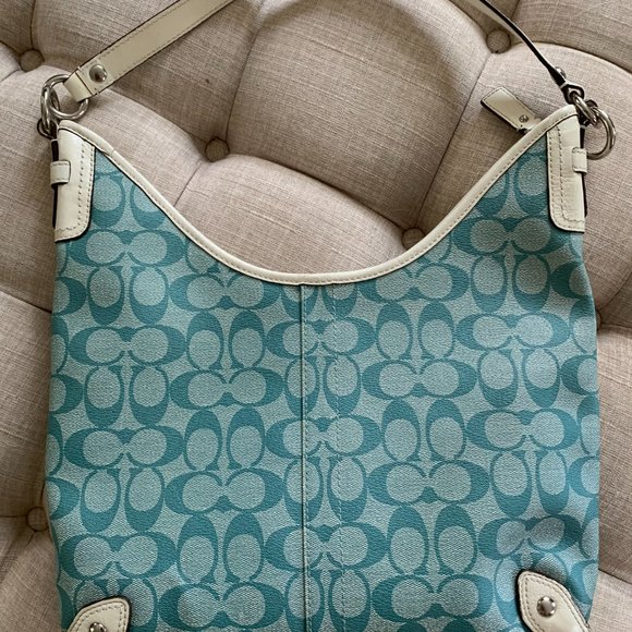 Coach Chelsea Signature Stripe - Picture 2 of 7